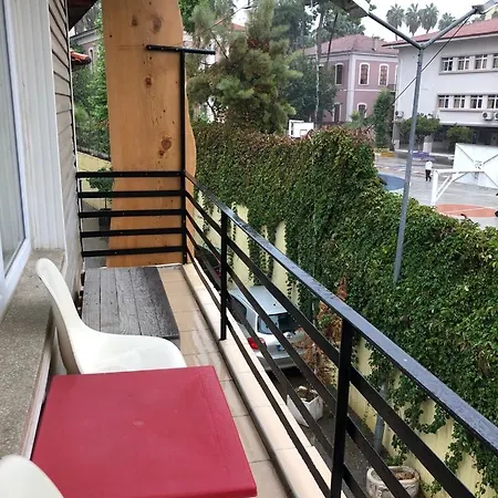Kaleici Muhtesem Konum Genis Balkonlu Mutfakli Lejlighed Antalya