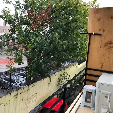 Kaleici Muhtesem Konum Genis Balkonlu Mutfakli * Antalya