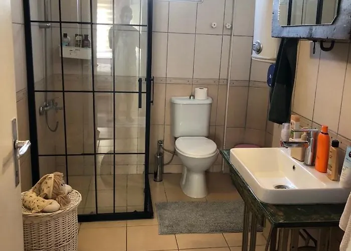 Kaleici Muhtesem Konum Genis Balkonlu Mutfakli