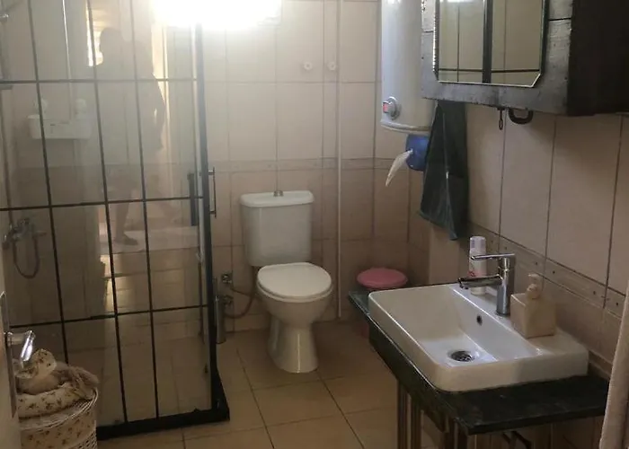 Kaleici Muhtesem Konum Genis Balkonlu Mutfakli * Antalya